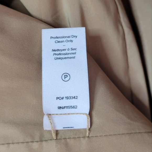 Cinq à Sept Khloe Boucle Blazer in Sahara Tan size 14 - Picture 10 of 10